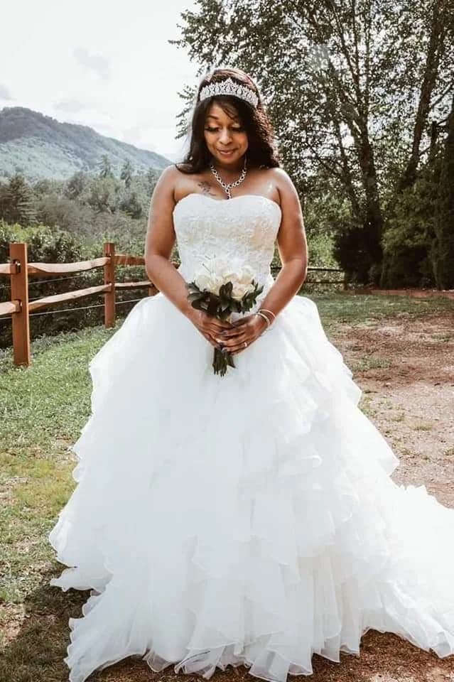 Elegant Lodge Weddings — Big Lodge Weddings